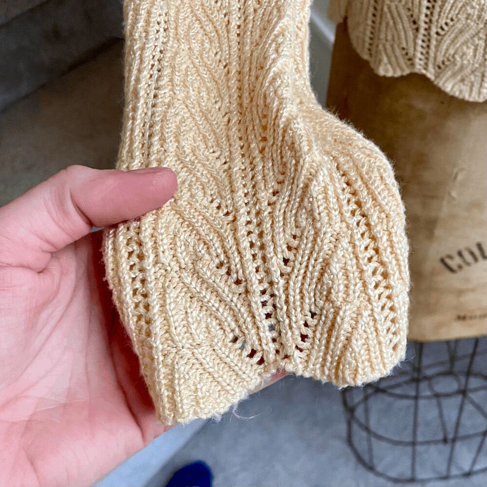 VTG Romantic Cottagecore Cardigan Butter Yellow Scalloped Knit S/M - Picture 7 of 16